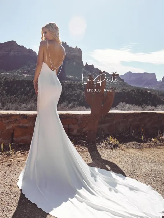 La Perle By Calla Blanche LP2018 Bridal Gown