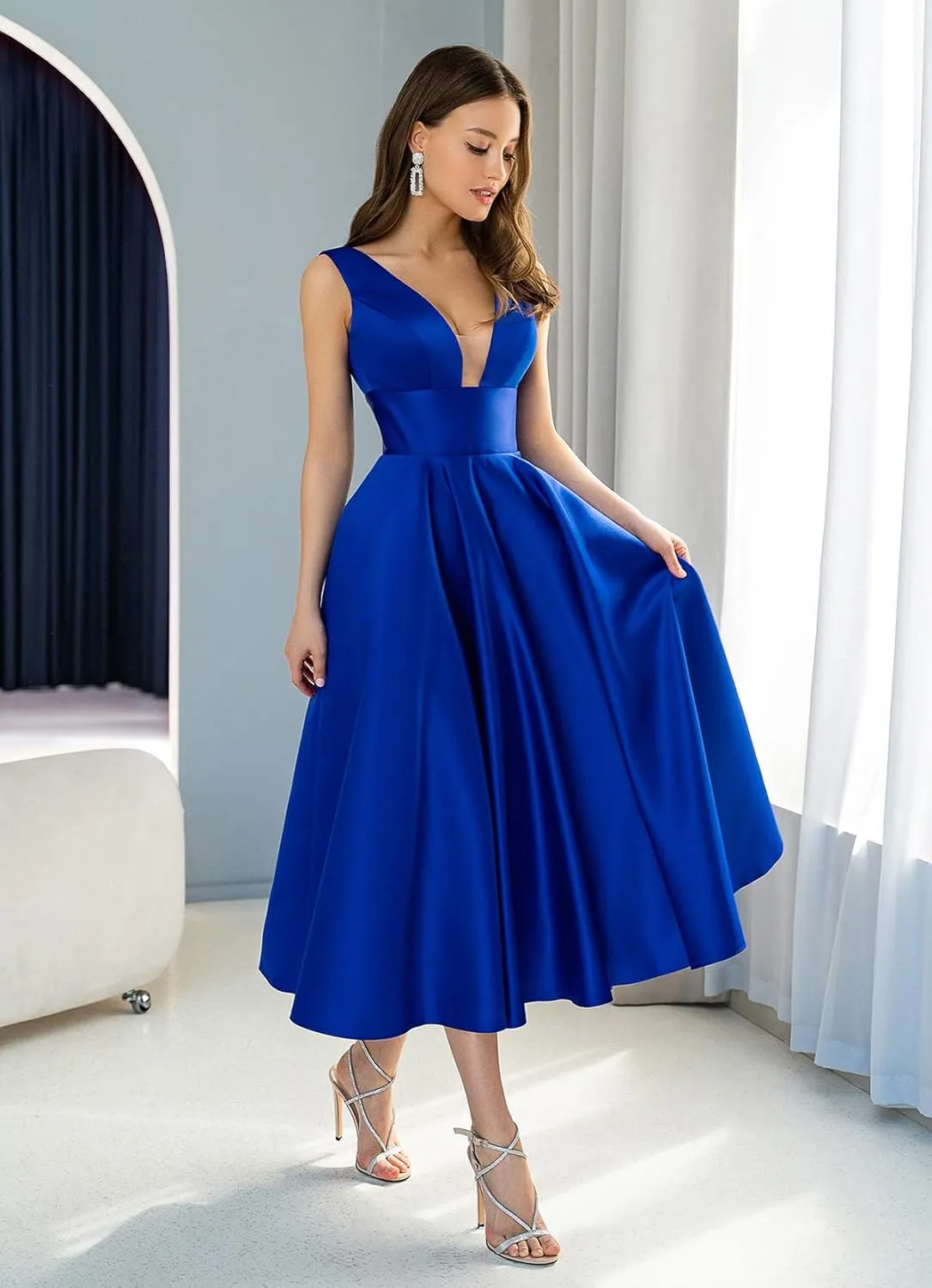 Women's Satin Bridesmaid Dresses Short Tea Length Formal Gowns V-Neck A-line Evening Dress with Pockets